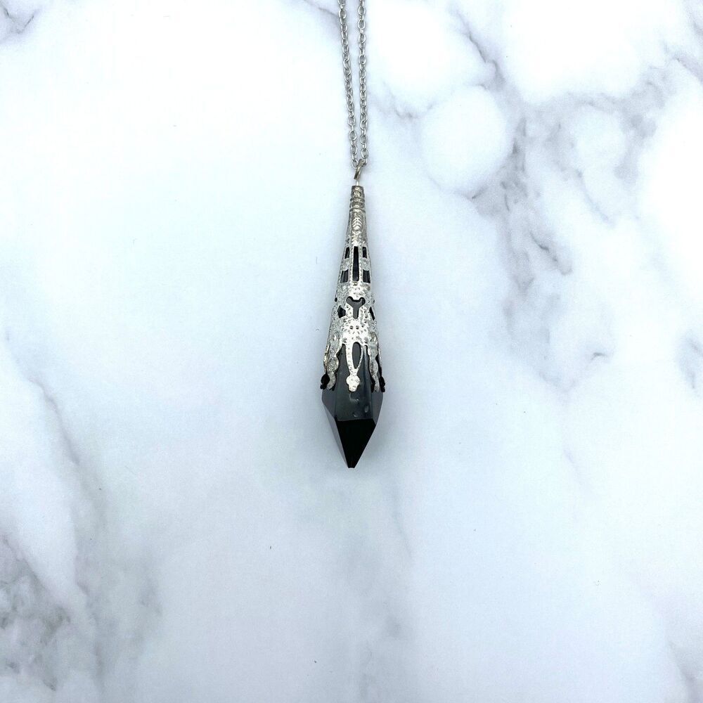Black Resin Pendulum Necklace - Picture 4 of 10